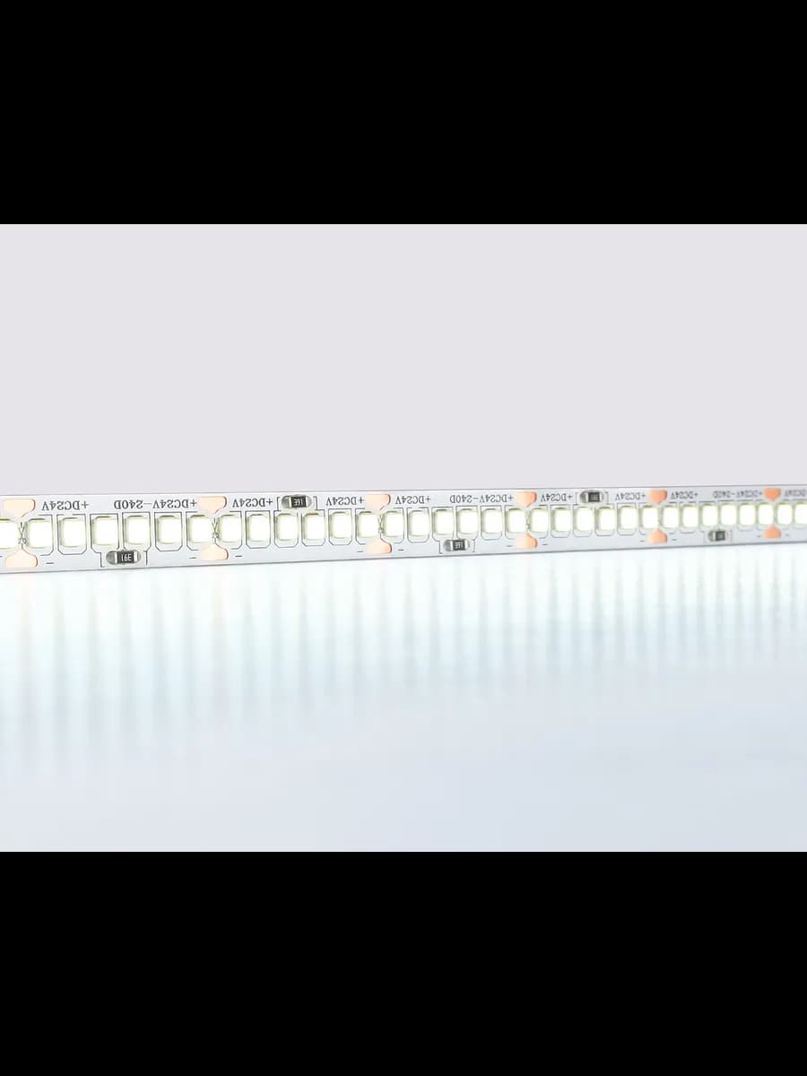 Светодиодная лента Ambrella Light GS3303 2835 240Led /18W m фото 2