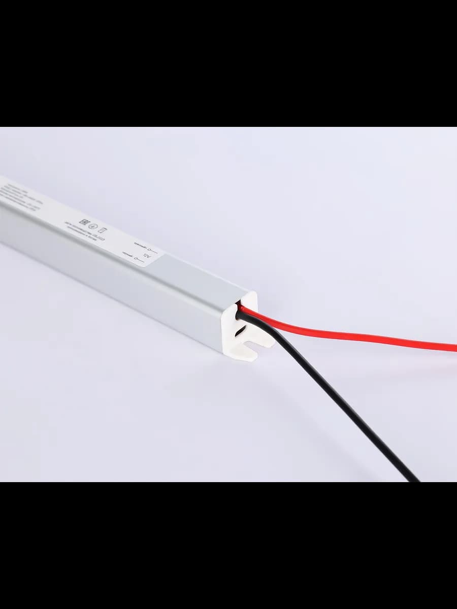 Блок питания ультратонкий для светодиодной ленты 12V 36W 3A фото 2